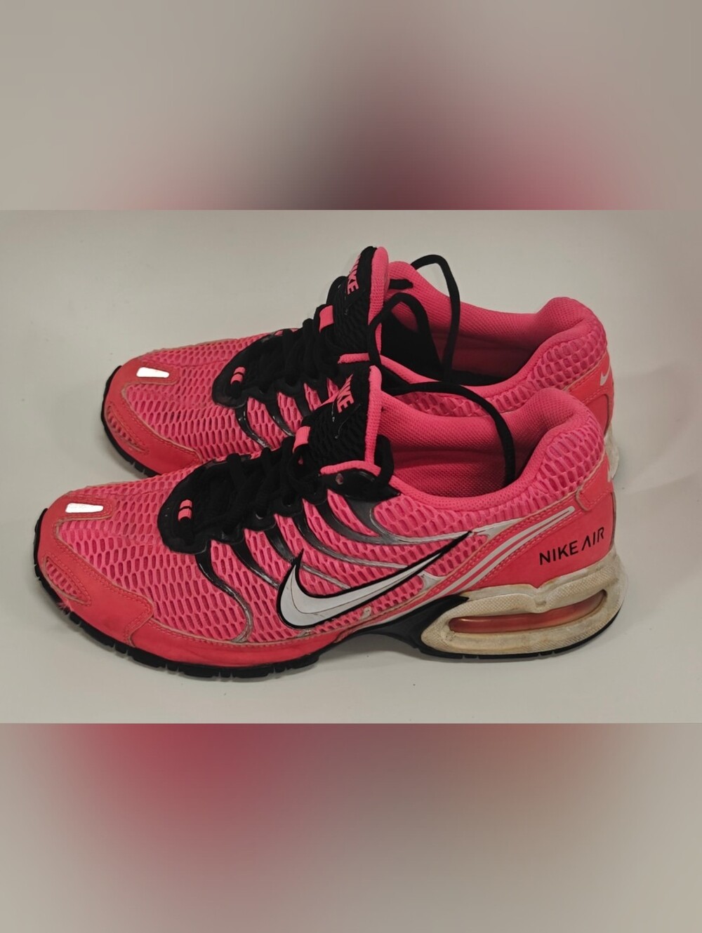 Nike Air Max Torch 4 Womens Size 10 Running Shoes Pink Black Athletic Sneakers